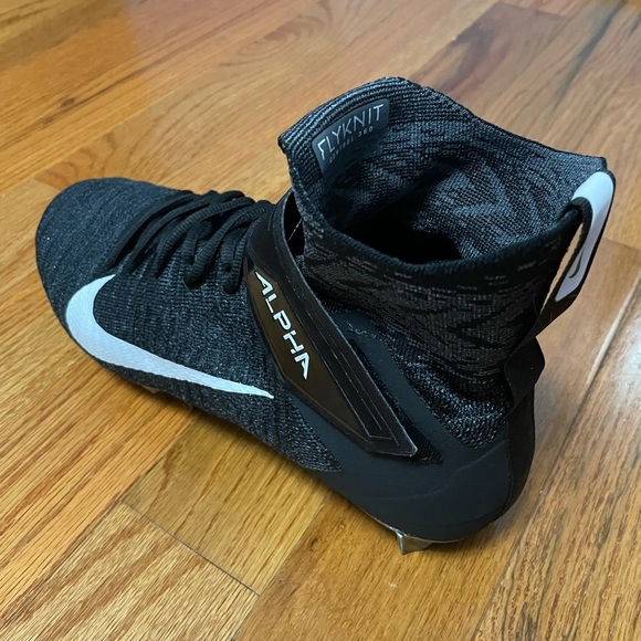 NEW Nike Alpha Menace Elite 2 Black Football Cleats AO3374-001 Mens Size 13.5 main image 12